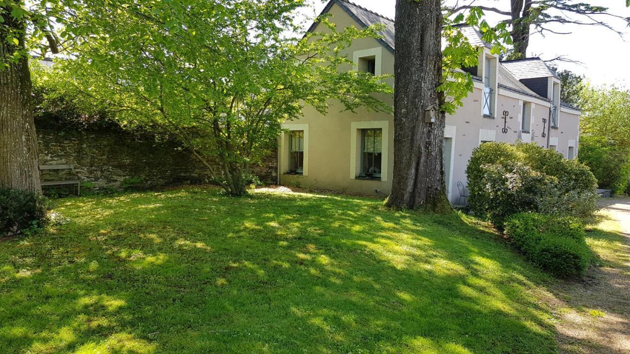Bed and Breakfast La Demeure du Goupil à Brissac-Quince Extérieur photo