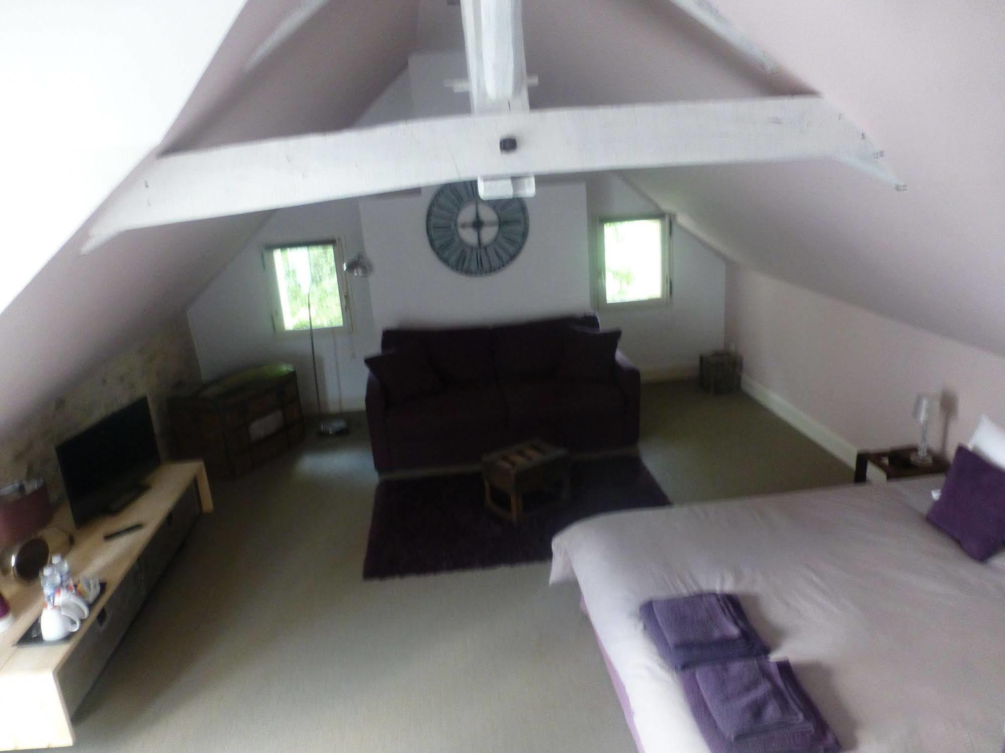 Bed and Breakfast La Demeure du Goupil à Brissac-Quince Extérieur photo