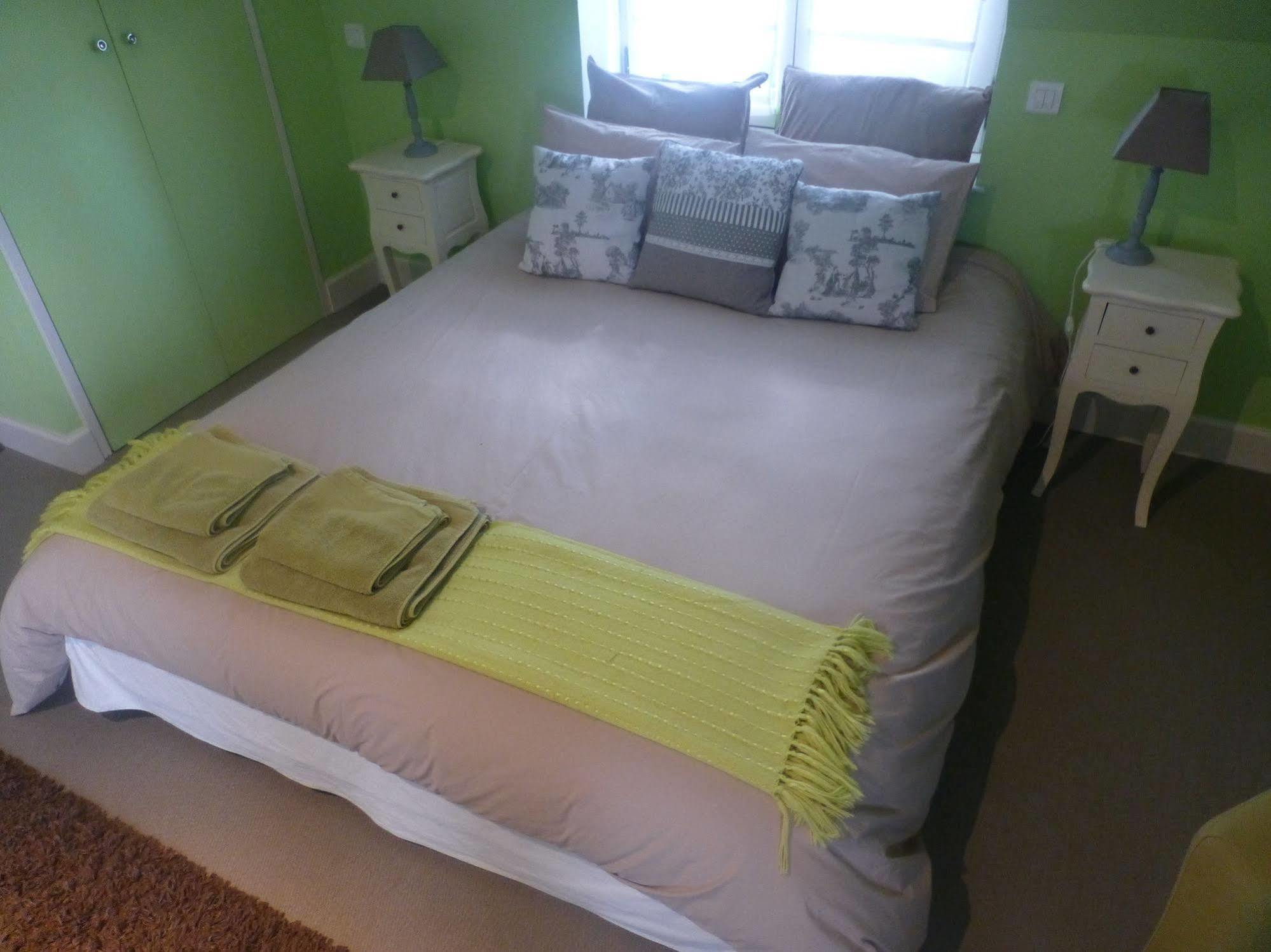 Bed and Breakfast La Demeure du Goupil à Brissac-Quince Extérieur photo